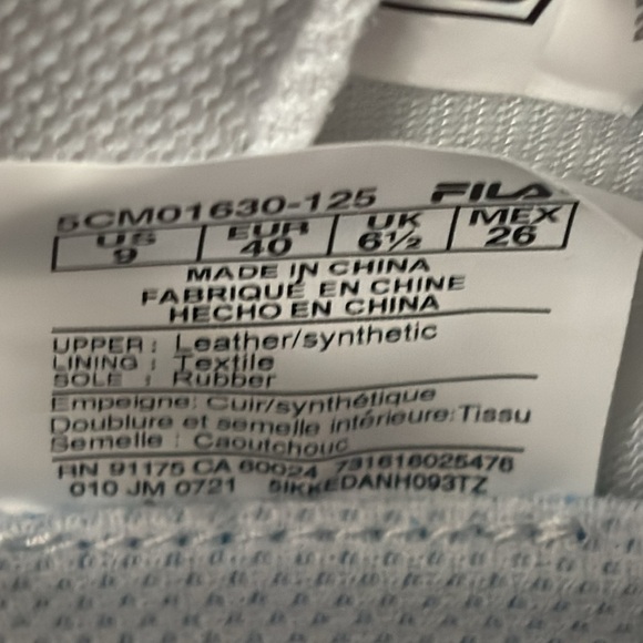 Women’s FILA white leather high top sneaker size 9 - Picture 3 of 12